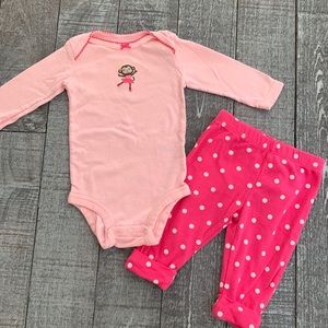 Carter’s Dancing Monkey Set 🐵